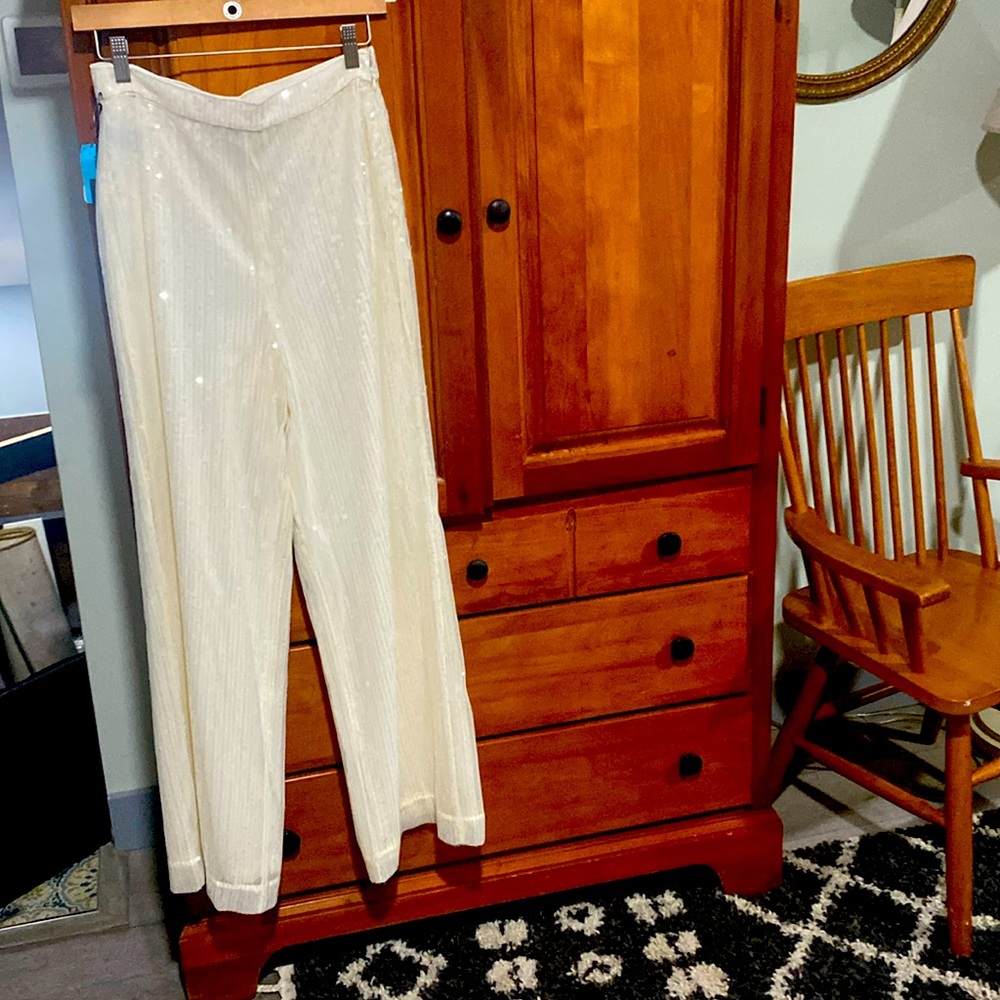 HOUSE OF HARLOW 1960• Size US 6• Sequin Cream Lined Pants